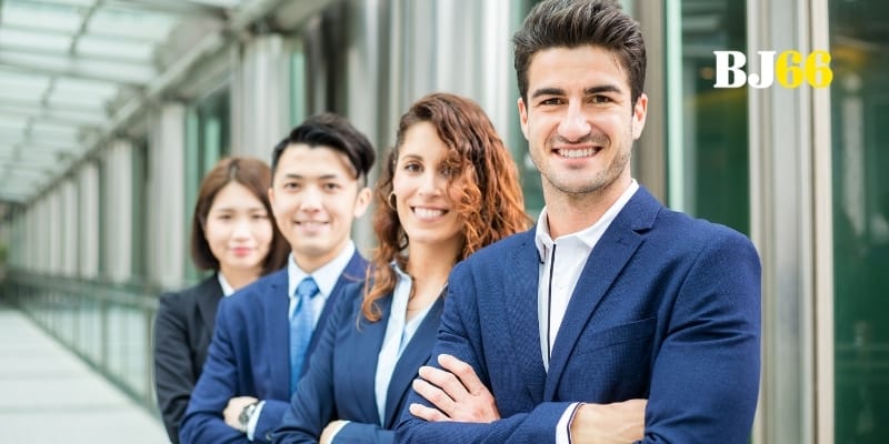 Đội ngũ chuyên gia tinh anh mang đến trải nghiệm cá cược tinh xảo